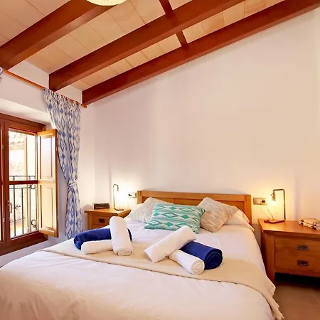 Chalet Son Pons By Slow